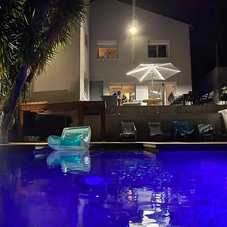Bas De Avec Piscine, 5km De La 아파트 라센느쉬르메르